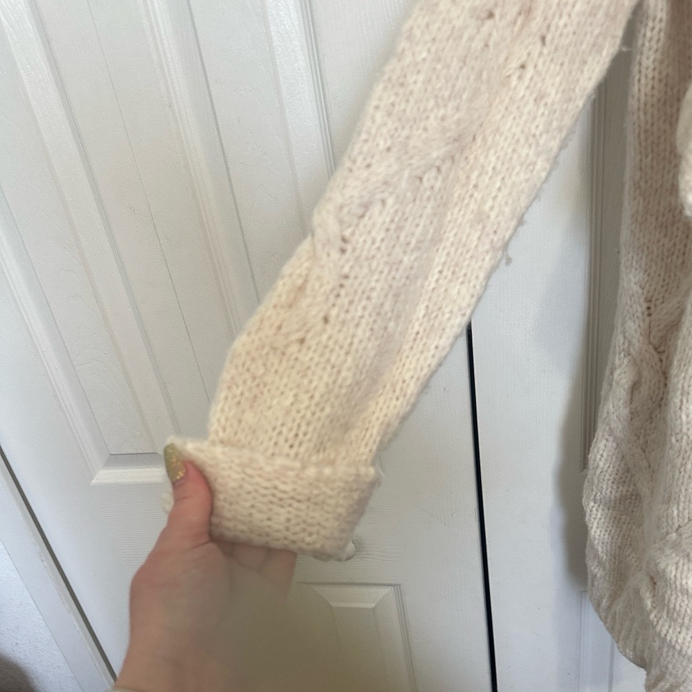 Cozy Cream Women's Sweater - Picture 9 of 9